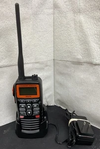 Standard Horizon HX210 Black 6W Floating Marine Handheld Transceiver(90833) - Zdjęcie 1 z 4