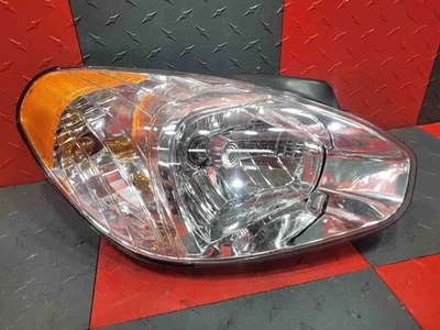 06-11 Conjunto de faros de pasajero derecho Hyundai Accent (mercado de accesorios) Foto 1 de 4