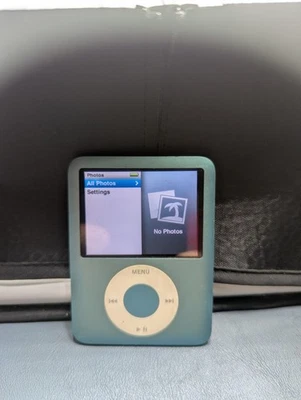 Apple IPod Nano 3rd Generation Gen 8gb Tested Working - Image 1 of 4