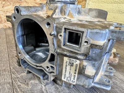 Polaris Ranger RZR 570 XP EFI Crankcase Assembly 2205248 — 第 1/4 张图片
