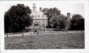 Governor's Palace in Colonial Williamsburg Virginia VA 1940s Vintage Photo - Picture 1 of 2