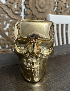 Bath and Body works Halloween 2021 gold skull soap holder new - Picture 1 of 6