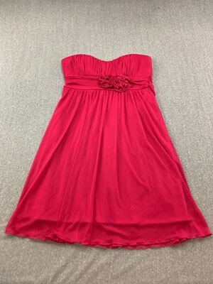 Vestido feminino Speechless Bandeau sem alças tamanho M vermelho baga forrado com roseta fluida - Imagem 1 de 4