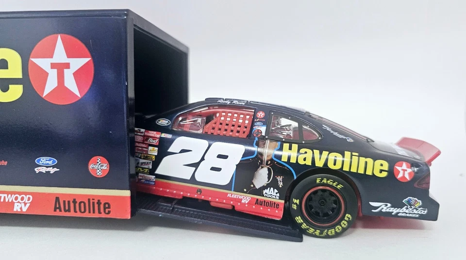 BROOKFIELD 1/24 RICKY RUDD #28 US MARINES TRIBUTE 3 PIECE SET W TRAILER NO BOX - Image 1 of 4