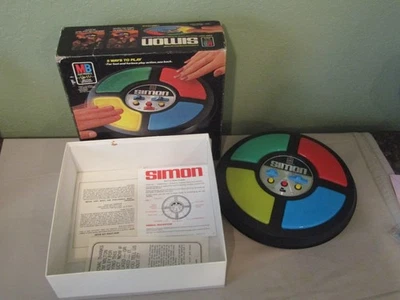 De colección. Milton Bradley Simon Says 1978 juego y caja original 4850 "funciona probado" Foto 1 de 4