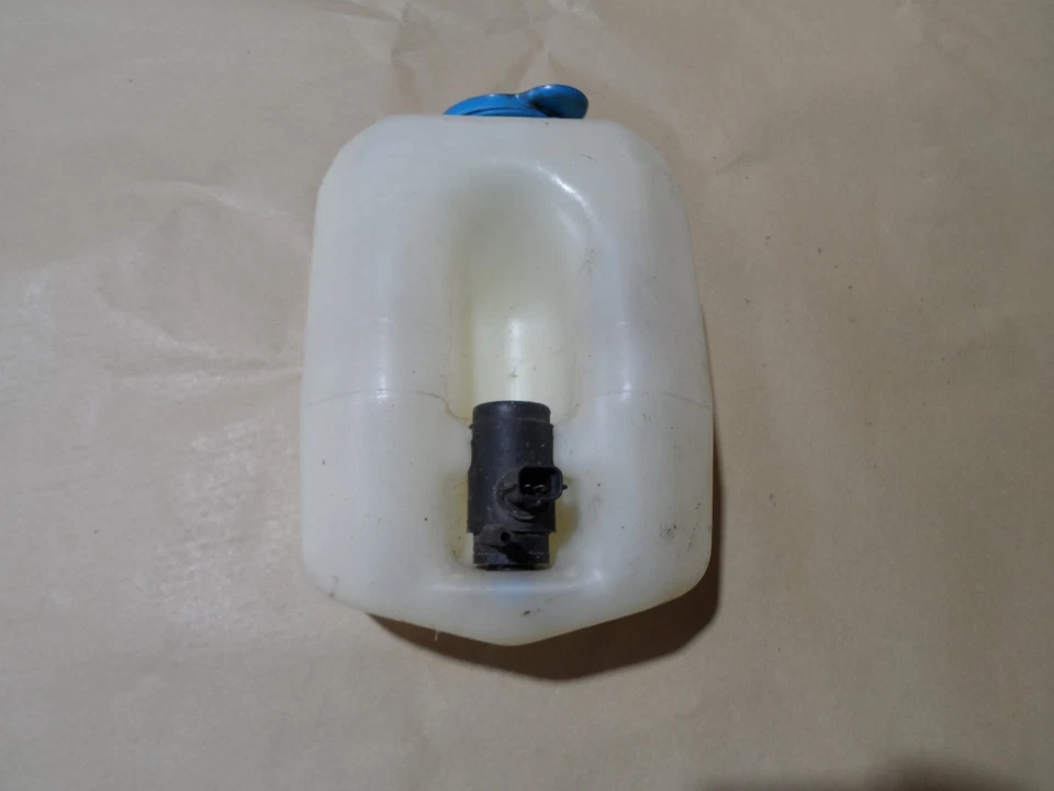 Rover MGF MG TF 1.6 1.8 135 2004 botella y bomba parabrisas Foto 1 de 1