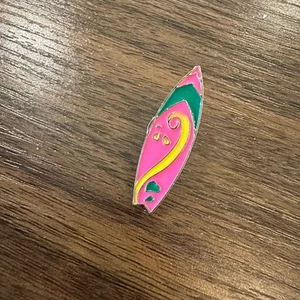 Enamel Pin Surfboard Hawaiian Pink Cute Tropical Summer Brooch Backpack - Picture 1 of 4