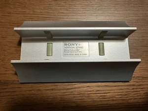 Sony PS2 Slim Vertikaler Ständer Silber SCPH-90110 Gebraucht - Bild 1 von 6