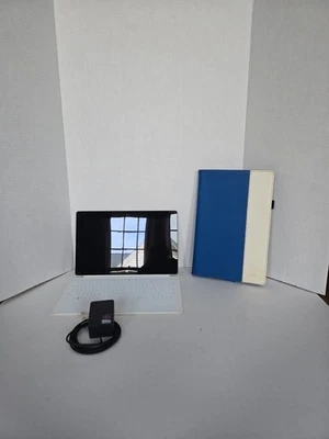 Microsoft Surface Windows RT 8.1 32GB NVIDIA RTEGRA 4 QuadZ3 - Works - Image 1 of 4