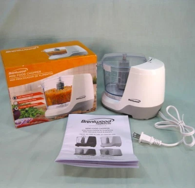 MINI PICADORA DE ALIMENTOS Brentwood #MC-109W Blanco 1-1/2 taza / 355 ml NUEVO Foto 1 de 4