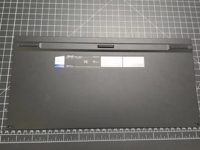 Asus ROG Zephyrus S GX531G 15.6 Estojo Inferior Base Porta 13N1-64A0511 - Imagem 1 de 2