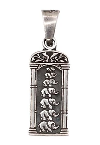 Elephant Family Luck Charm .925 Sterling Silver Pendant - Elephant .925 Sterling - Picture 1 of 4