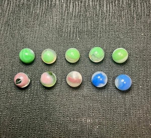 Vintage Vitro Agate HTF Conquer & Phantom Conquer Marbles Lot of 10 w/Display Bx - Picture 1 of 7