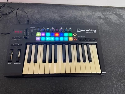 Novation Launchkey 25 MK2 In Excelent Working Condition!! - Image 1 of 4
