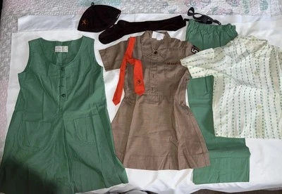 VINTAGE 1970'S BROWNIE GIRL SCOUT UNIFORM DRESS, PANT SUIT & ACCESSORIES - Image 1 of 4