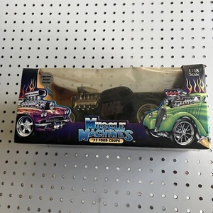 33 Ford Black Widow. in Black with spider web 1:18 scale die cast Muschle Mach. - Picture 1 of 9