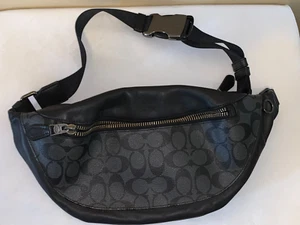 COACH LEATHER FANNY PACK - Picture 1 of 5