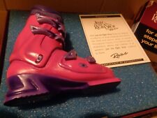 JUST THE RIGHT SHOE - BY RAINE WILLITTS - FREESTYLE - #25375 - COA! - SWEET!!!