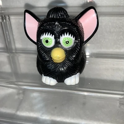 Tiger Electronics 1999 Black Plastic Furby Cake Topper. 2.5” Tall. Rare. A2 - Image 1 of 4