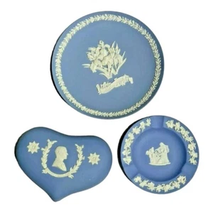 Wedgwood Jasper Ware Blue White Dish , ash tray Duke of Edinburg &Trinket Box - Picture 1 of 12