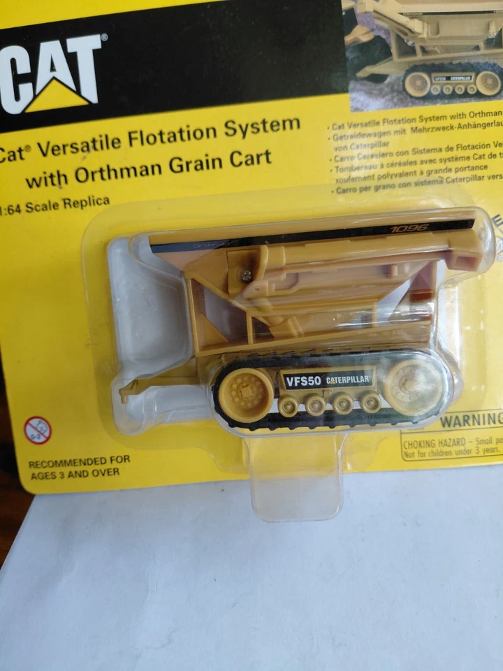 1/64 Cat Versatile Flotation System with Orthman Grain Cart - Image 1 of 2
