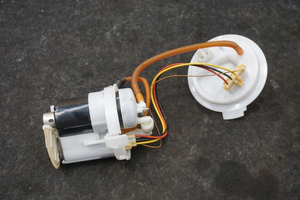 Conjunto de bomba de combustible de gasolina 3,0 L OEM 4M0919087G Audi Q7 4M 2017-19 Foto 1 de 4