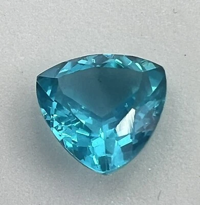 Piedra preciosa apatita azul neón brasileño 1,10 quilates (Paraiba) Foto 1 de 4