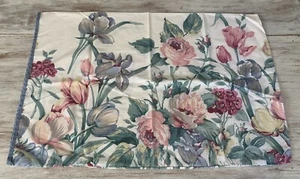1 Vtg Floral Tulip Hydrangea Roses Colorful Print Pillowcase Standard Springmaid - Picture 1 of 10