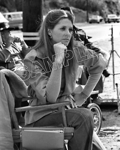 BIONIC WOMAN 8X10 Photo 220-01 LINDSAY WAGNER as Jaime Sommers - Picture 1 of 4