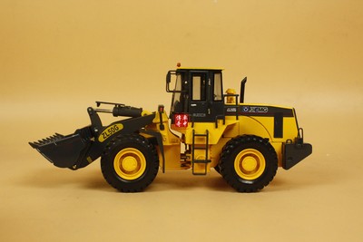 1/35 XCMG ZL50G WHEEL LOADER Loading Machiner...