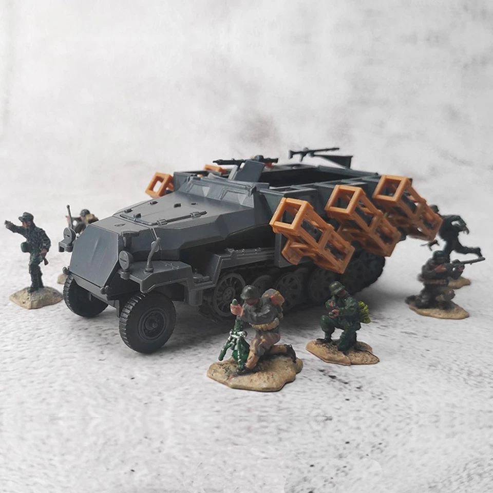 1/72 Tedesco SdKfz 251 Kit Modello di Carro Armato di Plastica Veicolo - Immagine 1 di 4