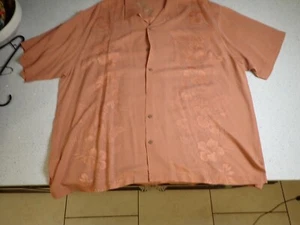 XXL Tommy Bahama 100% Silk button down shirt Coral Patterned Carved buttons NICE - Picture 1 of 8
