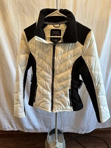 Designer GUESS Damen weiße gefütterte leichte Jacke Mantel XS - Bild 1 von 14