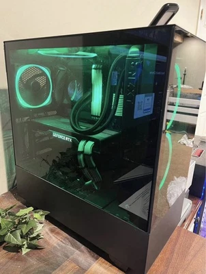 PC de escritorio para juegos NZXT (las especificaciones están en las fotos) Foto 1 de 4