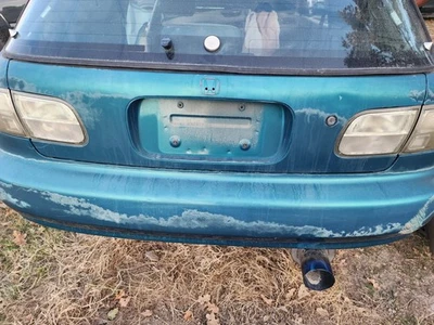 Honda Civic 1992-1995 hatchback 3 puertas cubierta tapa puerta trasera ¡Sin luces altas!!  Foto 1 de 4