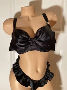 VS Luxe Set Bügel BH 34DD Höschen M Neu mit Etikett - Bild 1 von 5