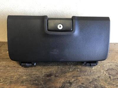 2015 CHEVROLET SILVERADO 2500 3500; BLACK UPPER GLOVE BOX; 15 Foto 1 de 4