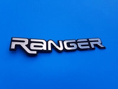 98 99 00 01 02 03 04 05 FORD RANGER GUARDABARROS LATERAL EMBLEMA LOGOTIPO INSIGNIA USADO FABRICANTE DE EQUIPOS ORIGINALES A12 Foto 1 de 4