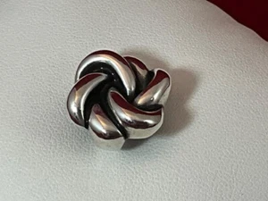 James Avery Anhänger Sterlingsilber kühne Liebhaber Knoten im Ruhestand - Bild 1 von 5