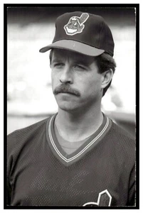 Postal de béisbol vintage de Ken Schrom (1987) Cleveland Indians Rd5 - Imagen 1 de 2