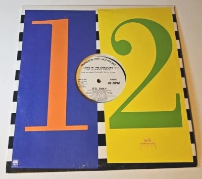 EG Daily Love in The Shadows 1985 A&M Records 12" Promo Copy Special Remix VTG Foto 1 de 4
