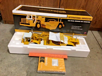 1:25 International Harvester 433 doble motor rascador de pago primera marcha nuevo en caja #70-0180 Foto 1 de 4
