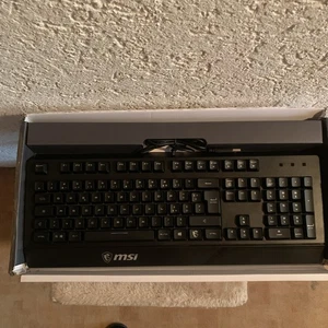 MSI VIGOR GK20 DE FR Gamingtastatur QWERTZ USB - Bild 1 von 3