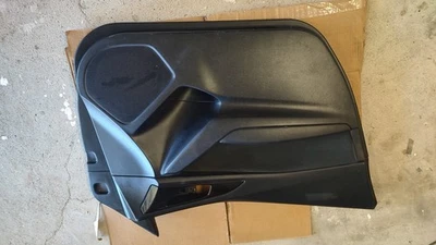 Оригинальная отделка внутренней дверной панели левая передняя для Mazda 3 2014 2015 2016 годов выпуска.  ЧЕРНЫЙ - Изображение 1 из 4