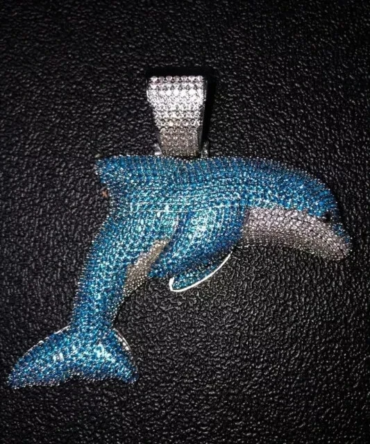 Colgante de delfín zafiro creado en laboratorio de corte redondo de 6 quilates enchapado en oro blanco de 14 quilates para hombre Foto 1 de 1