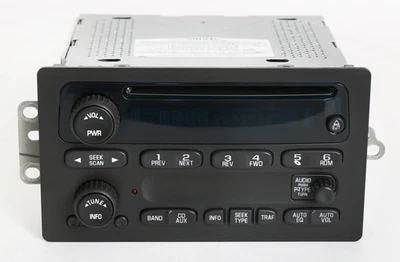 2003-2005 Chevy GMC Truck AM FM Radio Factory OEM CD Player Part Number 10357894 - Image 1 of 4