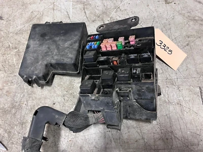 Lincoln LS 2002-2006 3,9 L caja de fusibles #3325 Foto 1 de 3