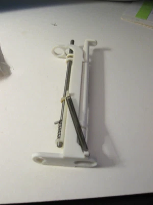 Barra de rodadura de aguja Singer para CXL, XL1000 Foto 1 de 4