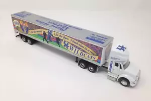 Kentucky Wildcats UK 2008 LIBERTY BOWL 1 of 125 International 8600 Diecast - Picture 1 of 1