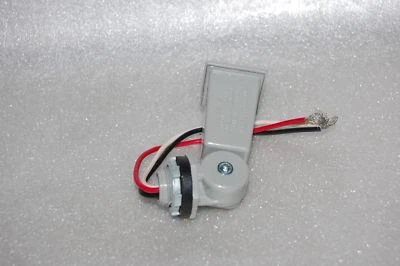 B&K Precision ET-15 PHOTOELECTRIC SENSOR - Image 1 of 3